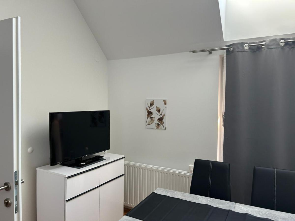 Paky Appartements 00323 บรุคอันแดร์ไลทา ภายนอก รูปภาพ